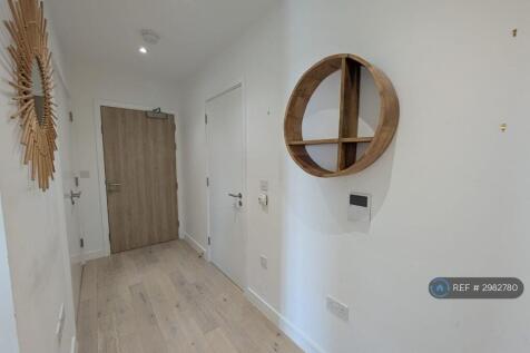 Main Hallway 2