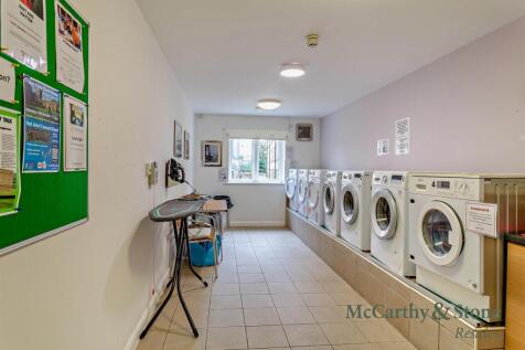 8703080-interior04-800.jpg