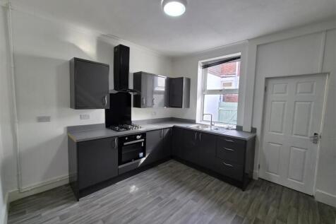 Warrington Street, Stalybridge photo 3