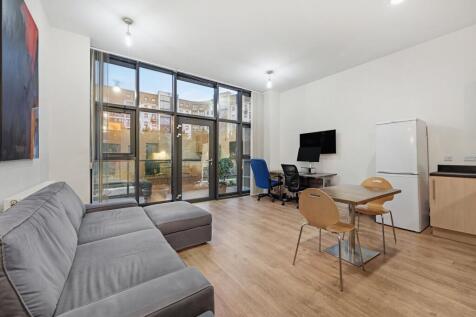 Kitchen/Reception