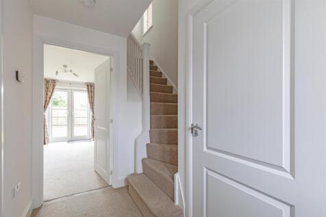 Entrance Hall-1.jpg