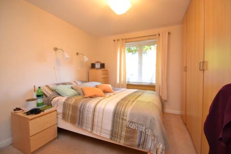 Holly Way, Off York Road, Leeds, LS14 photo 4