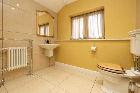 Upper Church St, Ashby