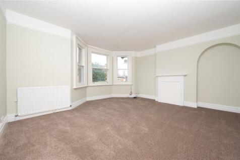 Britton Avenue, St. Albans, Hertfordshire photo 4