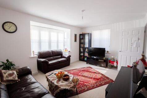 Carnival Close, Malmesbury, SN16 photo 3