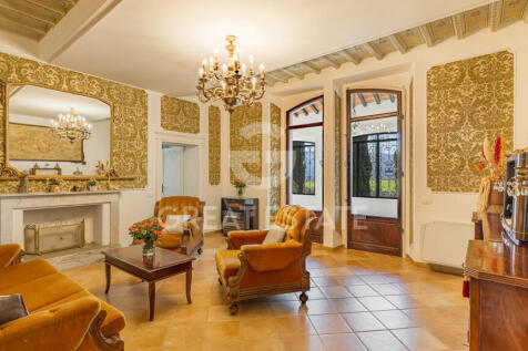 Interno
