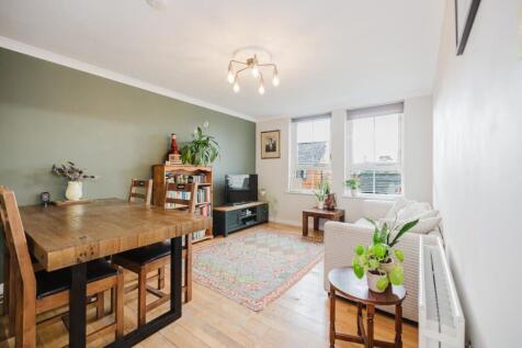2-bed flat on 0529L Mitchell Street, Edinburgh, EH6 7BD, £1,450/mo