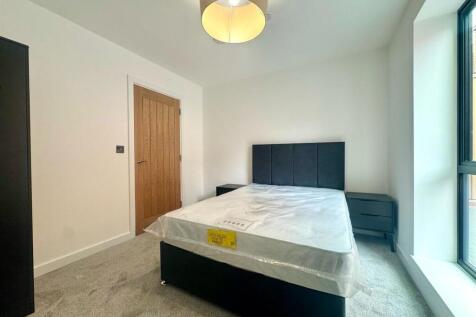 Second bedroom pic 2