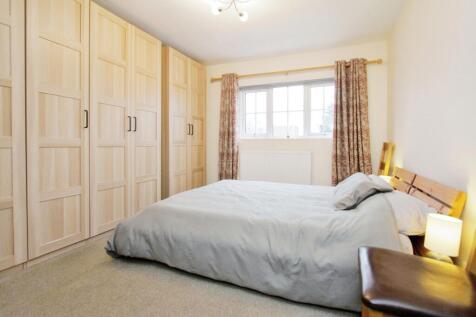 Main Bedroom Storage