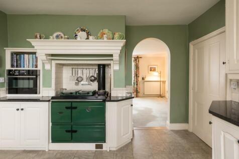 Kitchen through to Family Room