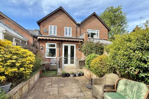 ringwood townhouse 2 bedrooms