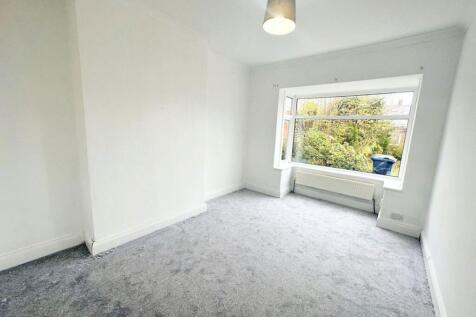 Derby Crescent, Hebburn, Tyne and Wear, NE31 2TP photo 5