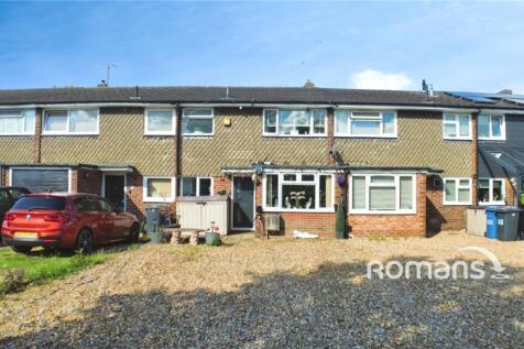 Camberley, GU17 - property photo