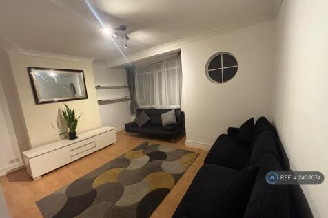 Hanover Avenue, Feltham, TW13 photo 4