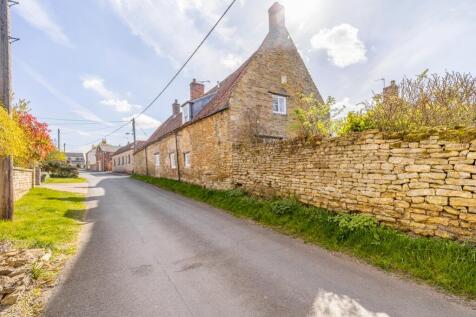 2 Club Yard (Harmston)-8