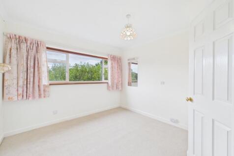 CAM01740G0-PR0442-STILL013