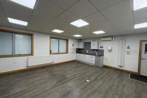 Distribution Warehouse for sale Image 12