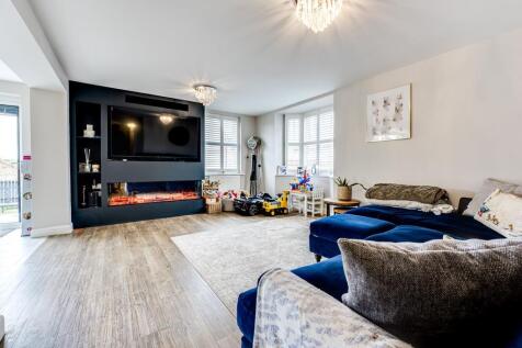 3 Rockingham Way, Burton Latimer-12.jpg