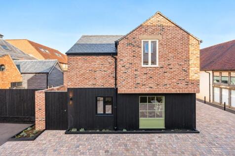 House. Partnership