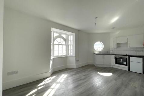 Studio Room