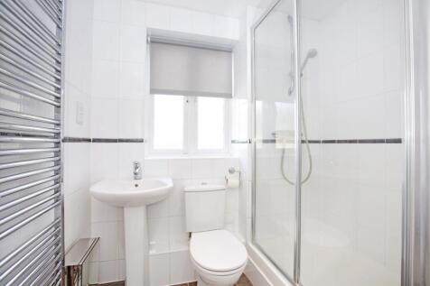 47 Longbourne 142...