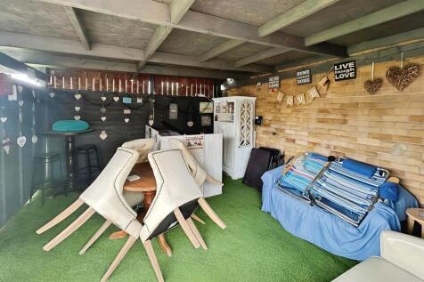 a60a5c6c-WhatsApp...