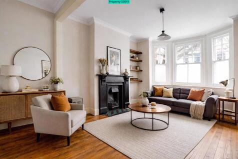 Living Room (Staged)