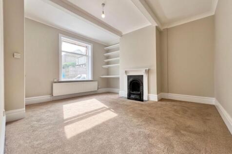 Beaumont Street, Netherton, HD4 photo 3
