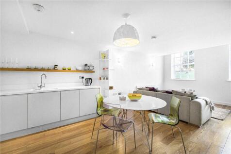 Reception/Kitchen