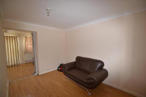 Whitby Road, Harrow photo 3