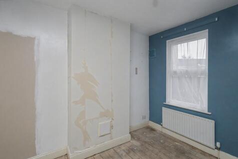 134 Colegrave Road, London E15 1EA