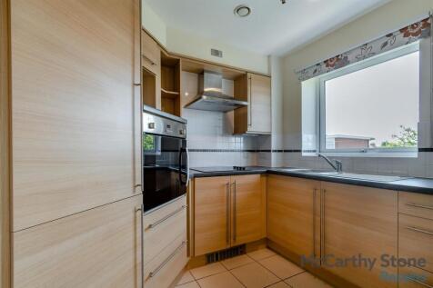 8698643-interior09.jpg