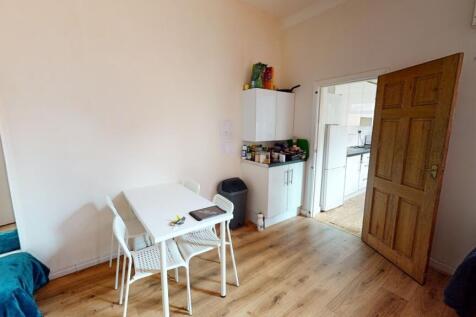 52 Burns Street, Nottingham, NG7 4DT photo 3