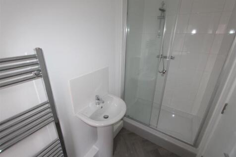 Shower Room.JPG
