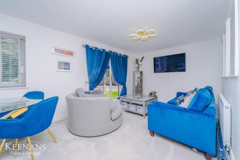 Manchester, M27 - property photo