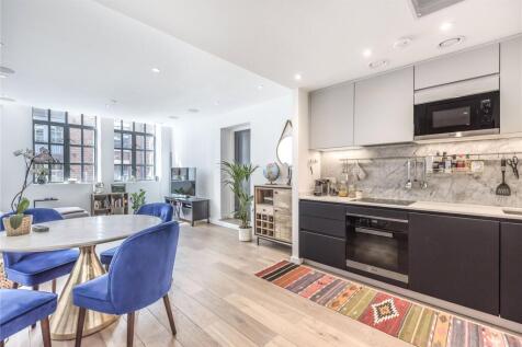 Kitchen/Reception