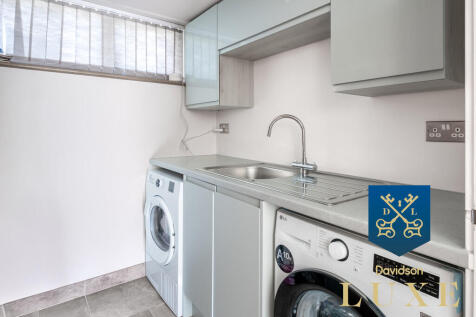 Logo Luxe (1 of 5...