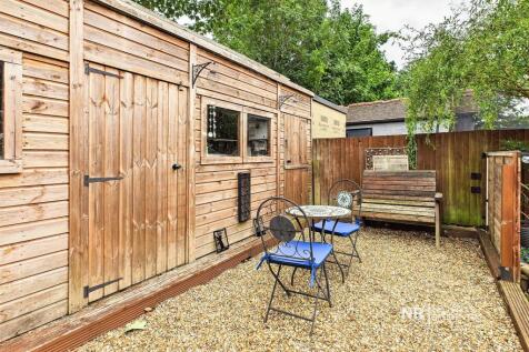 Garden Extra Photo 3