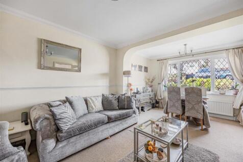 Living/dining room