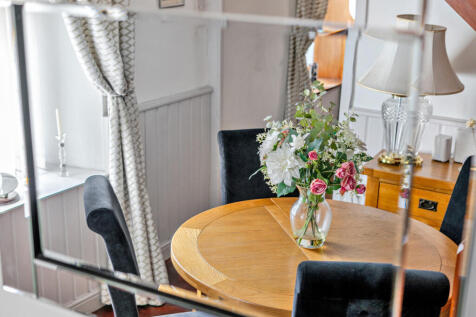 1289200-15-683983...