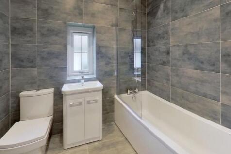 dunhill-crescent-bathroom-1.jpg