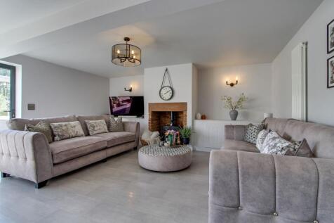 Kitchen/Dining/Family Room