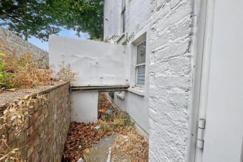 53A Netherwood Road, London W14 0BP