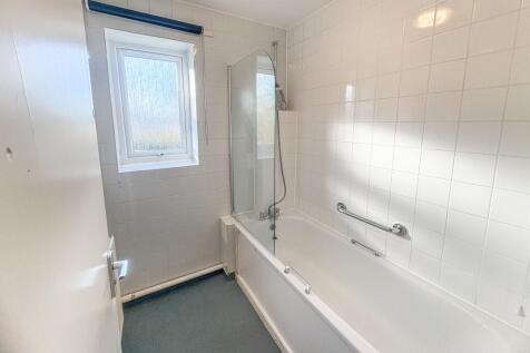 23 ¿ 27 Corn Bar, Witney, Oxfordshire, OX28 6FB