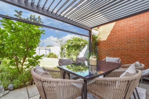 Patio / Decking