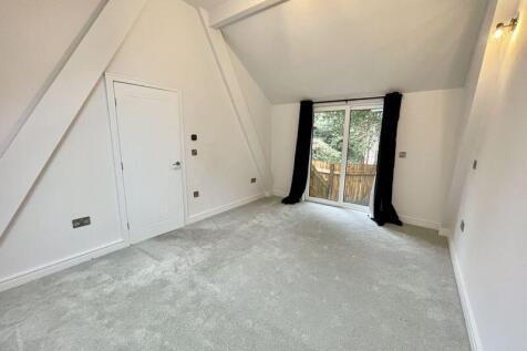 Cedar Wood Court, Overdale Drive, Bolton. **AVAILABLE NOW** photo 3