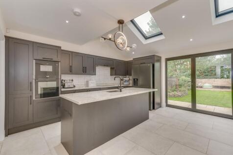 KITCHEN, DINER AND LIVING ROOM