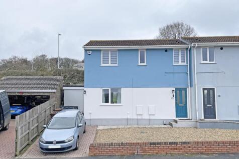 Yealmpstone Close 20 - Front.jpg