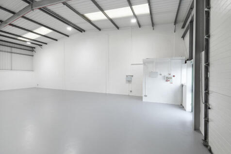 Light Industrial to rent Image 3