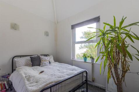 Howard Court 8-1.jpg